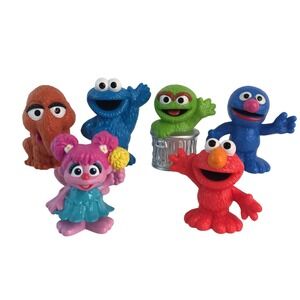 Hasbro Sesame Street Figures 6 Pc Elmo Cookie Monster Abby Snuffleupagus Oscar